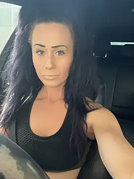 SweetSolez online show from April 27, 2026, 6:17 pm