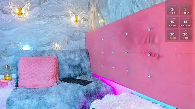 taylorbunny x online show from October 15, 2025, 1:04 am