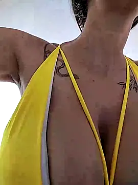 Alexandra 65 online show from February 22, 2025, 9:15 pm