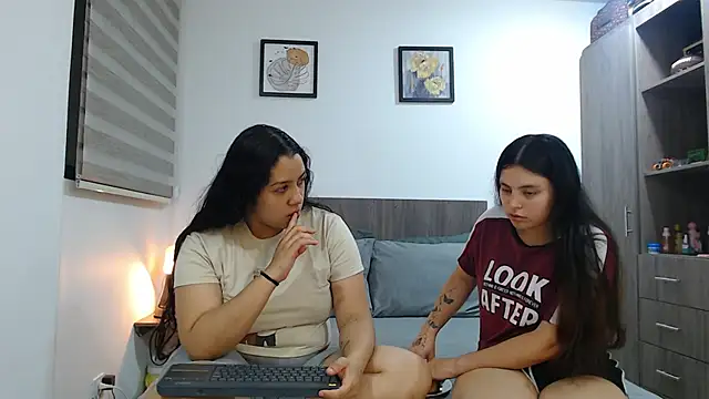 Scarlett Jazmin online show from March 15, 2026, 3:13 am