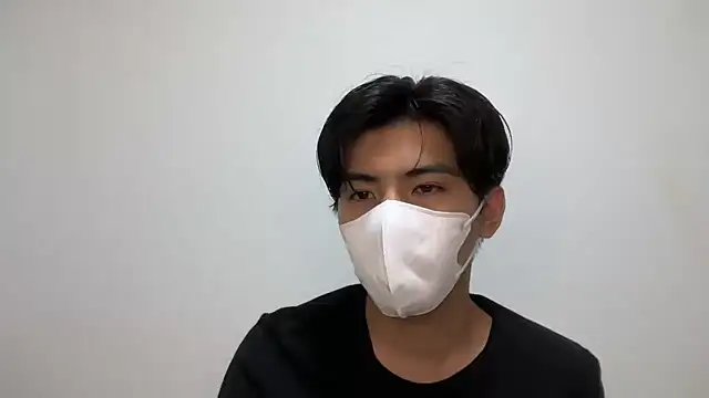 Lio kun online show from September 28, 2025, 10:06 pm