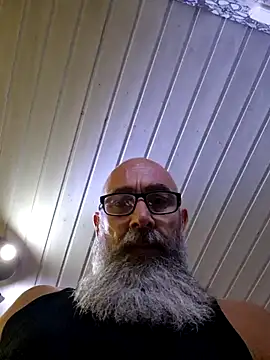 Snapshot of Kingsscepter chatting on October 1, 2025, 5:39 pm Kingsscepter online show from October 1, 2025, 5:39 pm