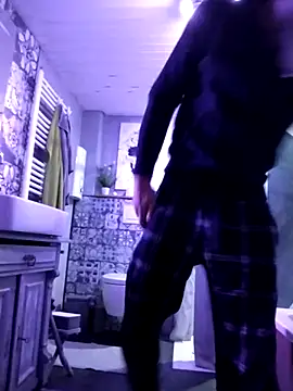 Snapshot of Kingsscepter chatting on March 17, 2025, 9:46 pm Kingsscepter online show from March 17, 2025, 9:46 pm