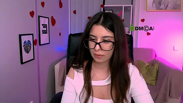leyla baby online show from March 20, 2025, 4:31 pm