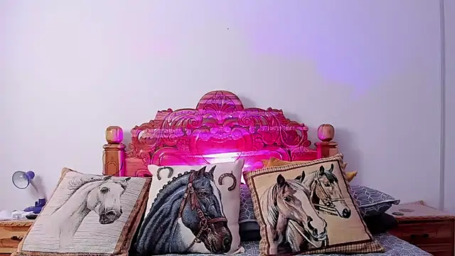 Snapshot of sexcouple06 chatting on February 10, 2025, 11:57 am sexcouple06 online show from February 10, 2025, 11:57 am