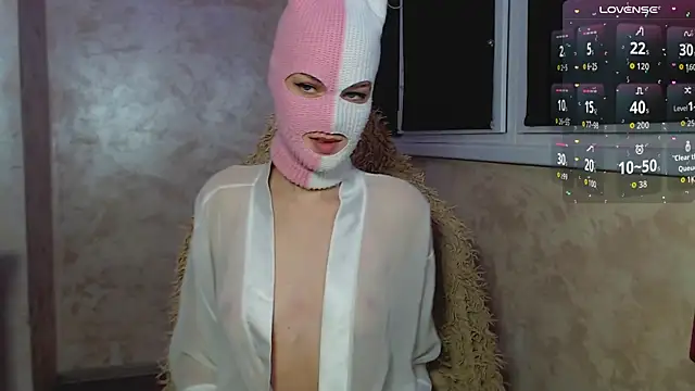 Domiiiniiicana online show from September 17, 2025, 11:29 pm