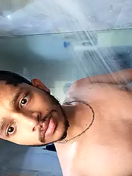 skinnyyyyyyyyy online show from March 3, 2025, 4:32 am