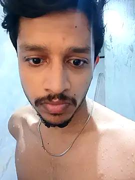 skinnyyyyyyyyy online show from April 16, 2026, 3:29 am