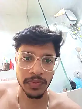 skinnyyyyyyyyy online show from November 12, 2025, 5:33 am