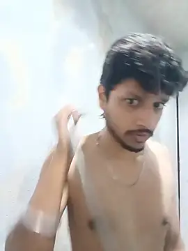 Snapshot of skinnyyyyyyyyy chatting on July 6, 2026, 4:41 am skinnyyyyyyyyy online show from July 6, 2026, 4:41 am