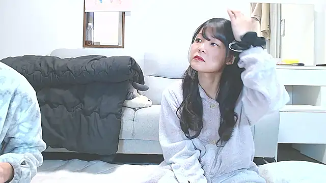 nmnk CH online show from November 18, 2025, 10:13 pm