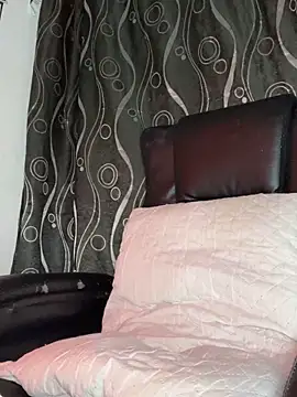 Bonnie willliams19 online show from April 17, 2026, 3:09 am