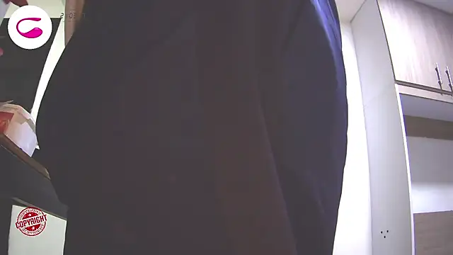 bruce bigg online show from October 3, 2025, 2:04 am