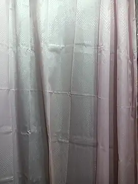 Hanna Kinsley online show from September 11, 2025, 6:52 pm