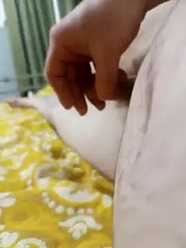 awesome-dirty-dick online show from February 18, 2025, 5:09 pm