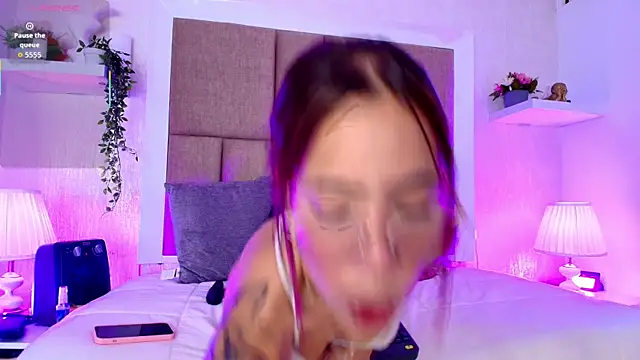 CaroSainz online show from October 4, 2025, 9:16 pm