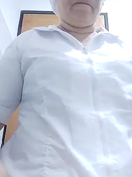  Prinscarlet  online show from October 5, 2025, 4:53 pm