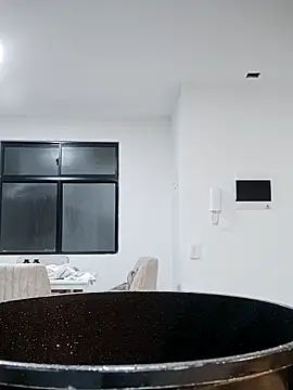  Prinscarlet  online show from April 19, 2026, 3:51 am