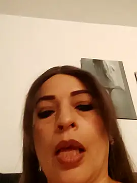  Prinscarlet  online show from March 23, 2025, 5:21 am