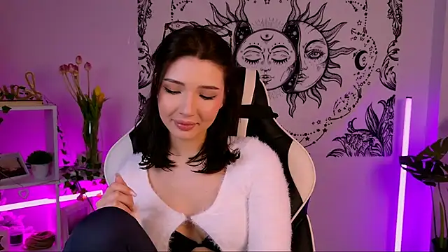 EmmaKeam online show from March 11, 2025, 7:57 am