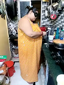 Snapshot of monaa chatting on July 22, 2026, 1:35 pm monaa online show from July 22, 2026, 1:35 pm