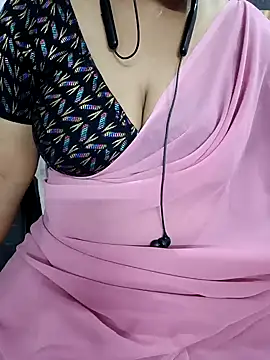 Yours Radika online show from February 3, 2025, 4:52 pm