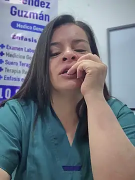 NATHALIA-28  online show from March 6, 2026, 12:11 pm