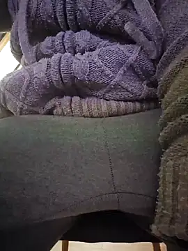 lapa525 online show from December 13, 2024, 10:34 pm