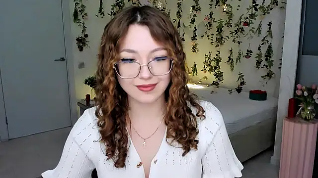 SereneFlame online show from April 3, 2026, 4:02 pm