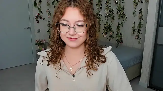 SereneFlame online show from October 1, 2025, 10:09 am