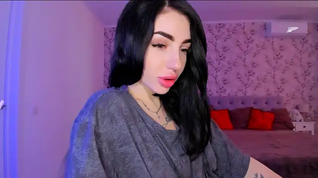 NancyLovee  online show from July 5, 2026, 9:16 am