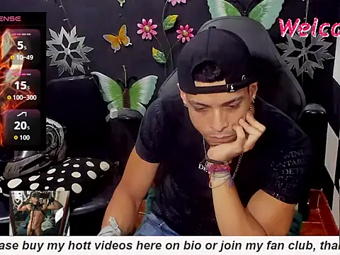 MikeRose94 online show from October 5, 2025, 6:09 pm