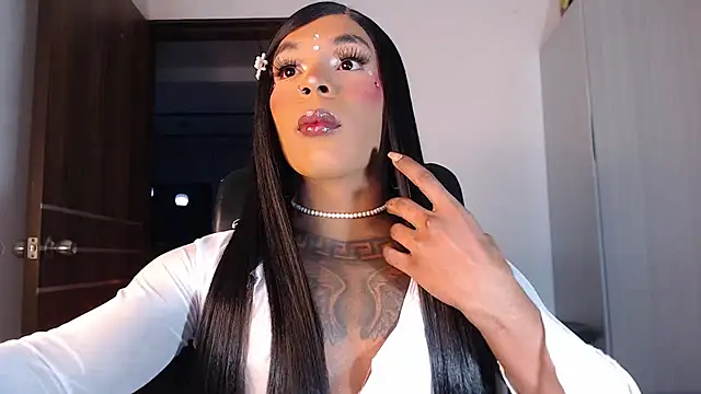 Snapshot of mistressbigcock777 chatting on October 11, 2025, 7:31 am mistressbigcock777 online show from October 11, 2025, 7:31 am