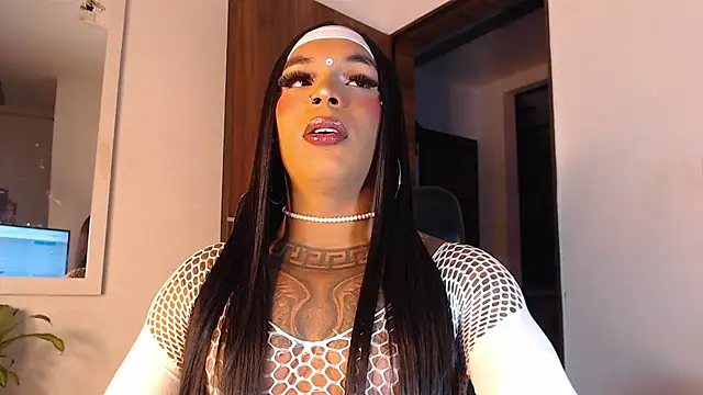 Snapshot of mistressbigcock777 chatting on November 11, 2025, 6:41 am mistressbigcock777 online show from November 11, 2025, 6:41 am