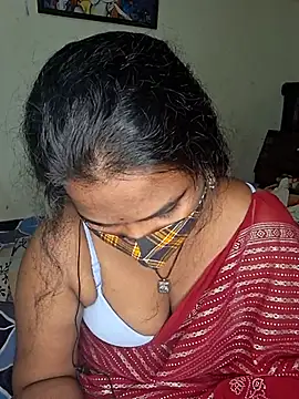 anitha906 online show from March 12, 2025, 4:46 pm