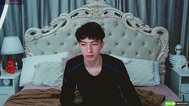 TrevorBenson online show from September 20, 2025, 6:02 pm