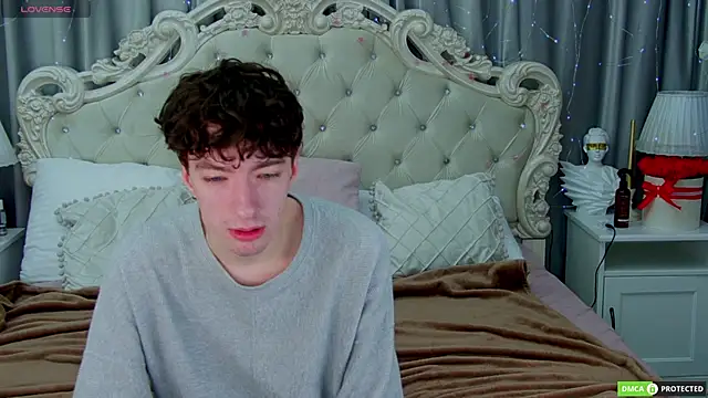 TrevorBenson online show from September 24, 2025, 2:01 pm