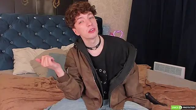 TrevorBenson online show from September 13, 2025, 6:19 pm