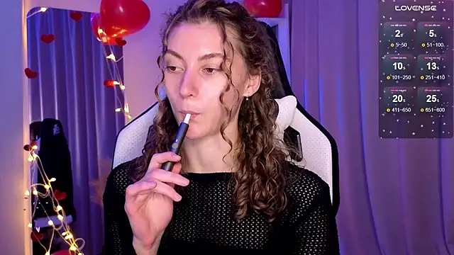 lady curls online show from February 16, 2025, 1:58 am