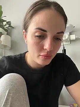 AmiLavs online show from March 26, 2026, 10:24 am