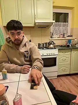 MrAndMrsSavage online show from February 21, 2025, 10:04 pm