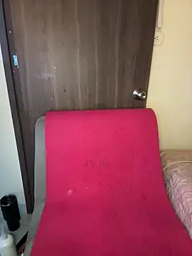 Snapshot of MOMALANA chatting on September 28, 2025, 4:14 pm MOMALANA online show from September 28, 2025, 4:14 pm