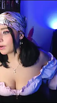 Snapshot of Pauilina chatting on November 5, 2025, 11:41 pm Pauilina online show from November 5, 2025, 11:41 pm