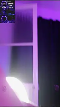 Snapshot of Pauilina chatting on October 28, 2025, 12:44 am Pauilina online show from October 28, 2025, 12:44 am