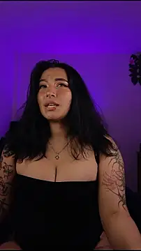 Pauilina online show from April 28, 2026, 5:39 pm