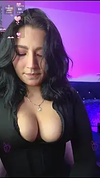 Snapshot of Pauilina chatting on October 27, 2025, 12:33 am Pauilina online show from October 27, 2025, 12:33 am