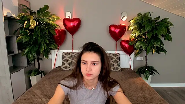 Snapshot of ValeryRoyale chatting on February 17, 2025, 8:09 am ValeryRoyale online show from February 17, 2025, 8:09 am