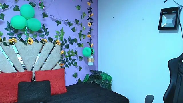 BRITHANY SPARK online show from April 5, 2026, 12:39 am