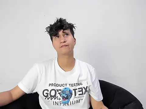 Im Milan Rs online show from October 5, 2025, 4:36 am