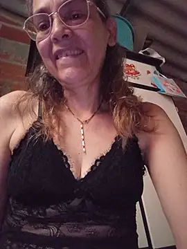Snapshot of NanitaFun chatting on June 11, 2026, 10:07 pm NanitaFun online show from June 11, 2026, 10:07 pm